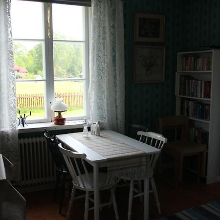 Mora Vandrarhem Och Gaesthem Vinäs Exterior photo