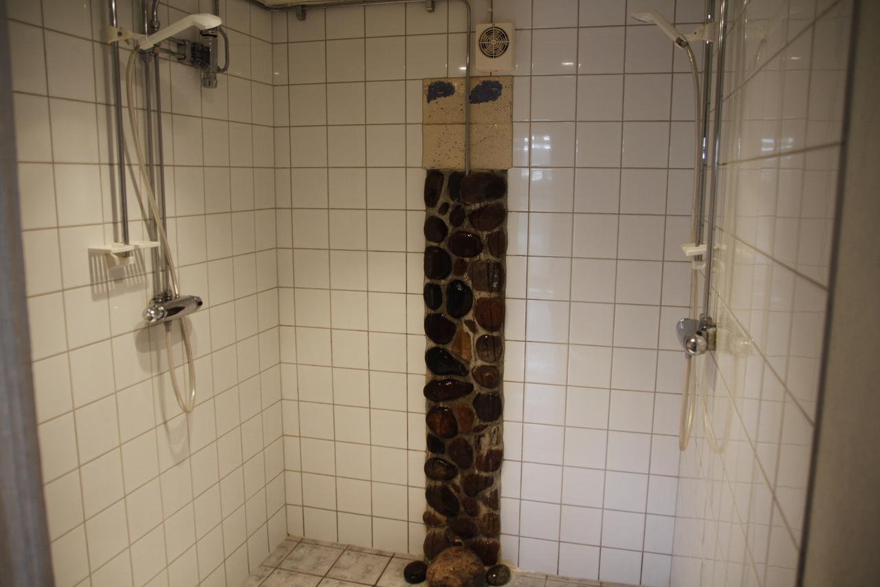 Mora Vandrarhem Och Gaesthem Vinäs Exterior photo