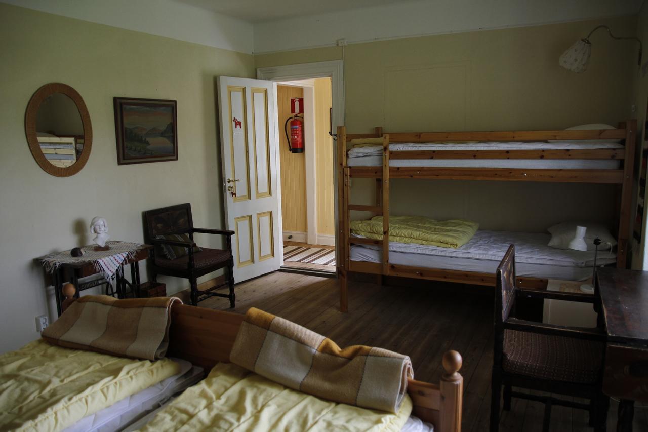 Mora Vandrarhem Och Gaesthem Vinäs Room photo