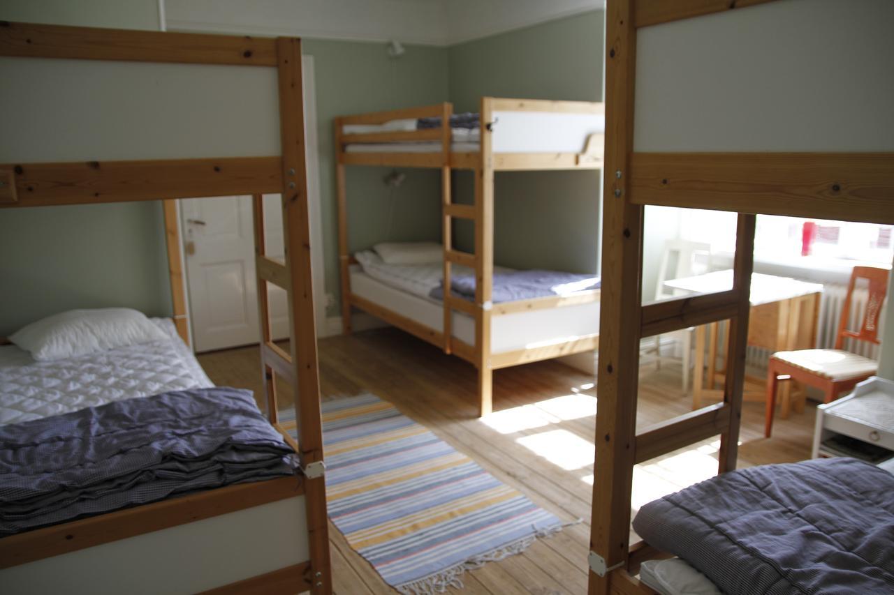 Mora Vandrarhem Och Gaesthem Vinäs Room photo
